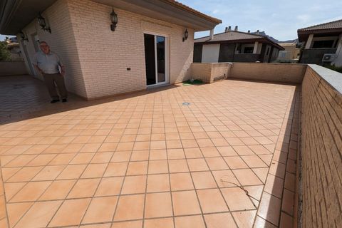 Villa i Elda, Alicante, Elda - € 475.000 | Ref: GI8619 - foto 27